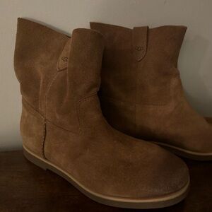 Ugg Josefene boots